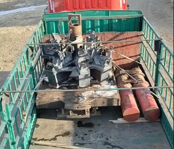 400反井鉆機設備運往山西金礦